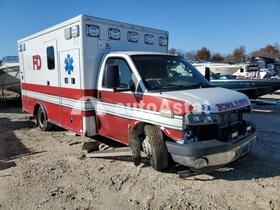 2016 Chevrolet Express #4