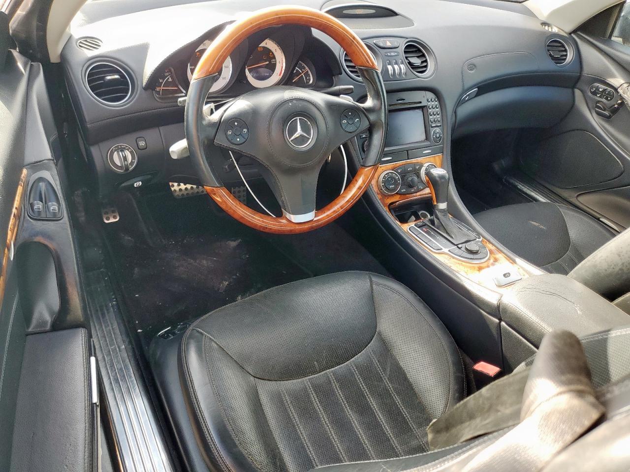 2011 Mercedes-Benz #8