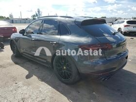 2017 Porsche Macan #2
