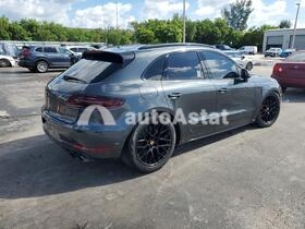 2017 Porsche Macan #3