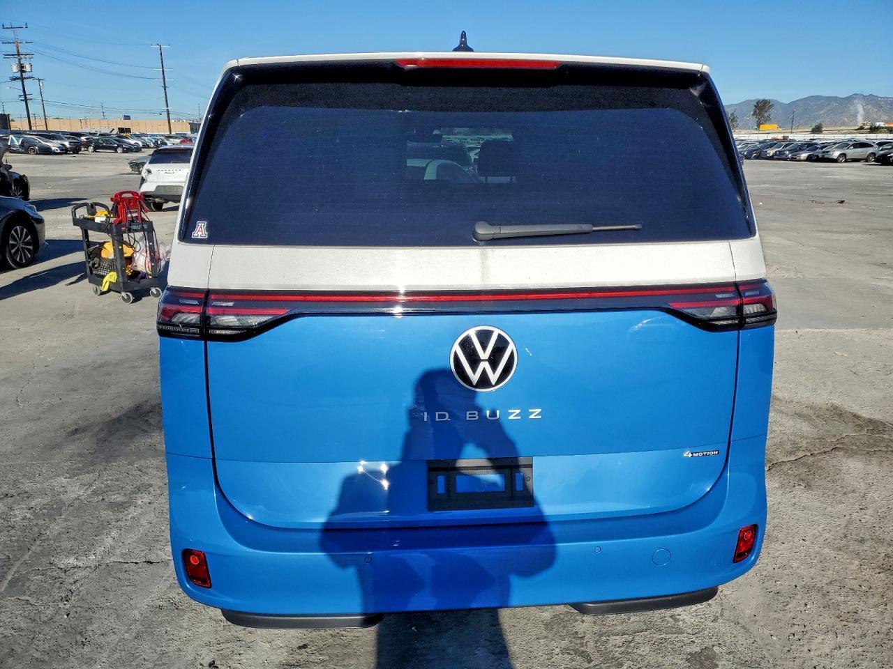 2025 Volkswagen #6