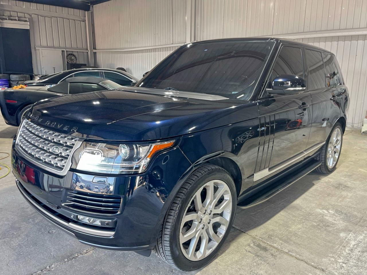 2014 Land Rover #1