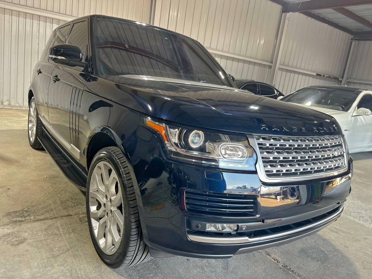 2014 Land Rover #2