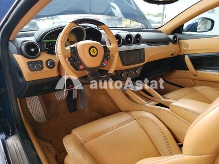 2015 Ferrari #8