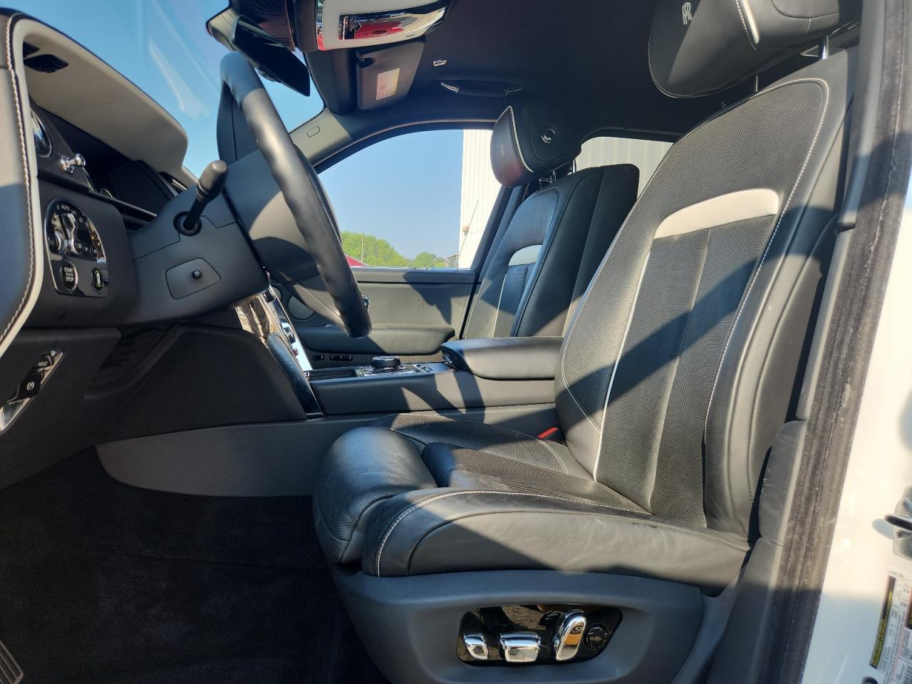 2021 Rolls-Royce #7