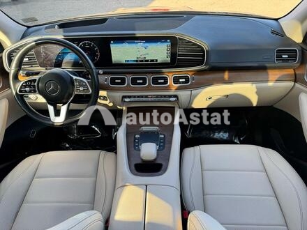 2022 Mercedes-Benz #11
