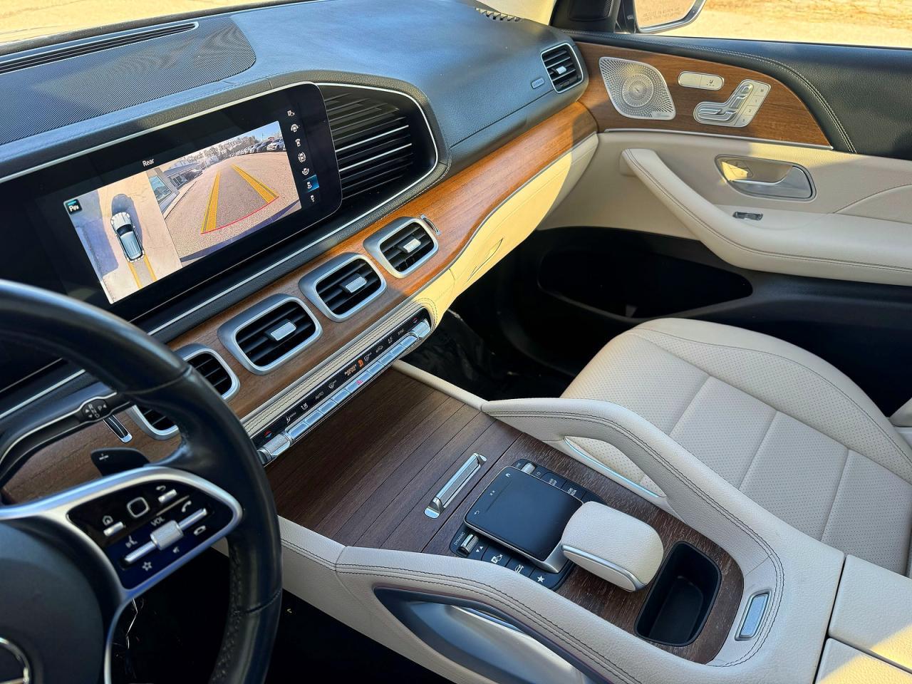2022 Mercedes-Benz #12