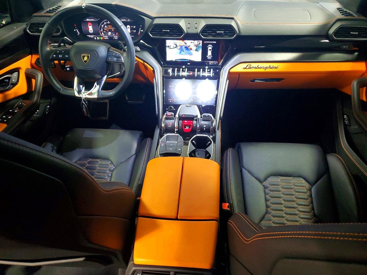 2022 Lamborghini #8