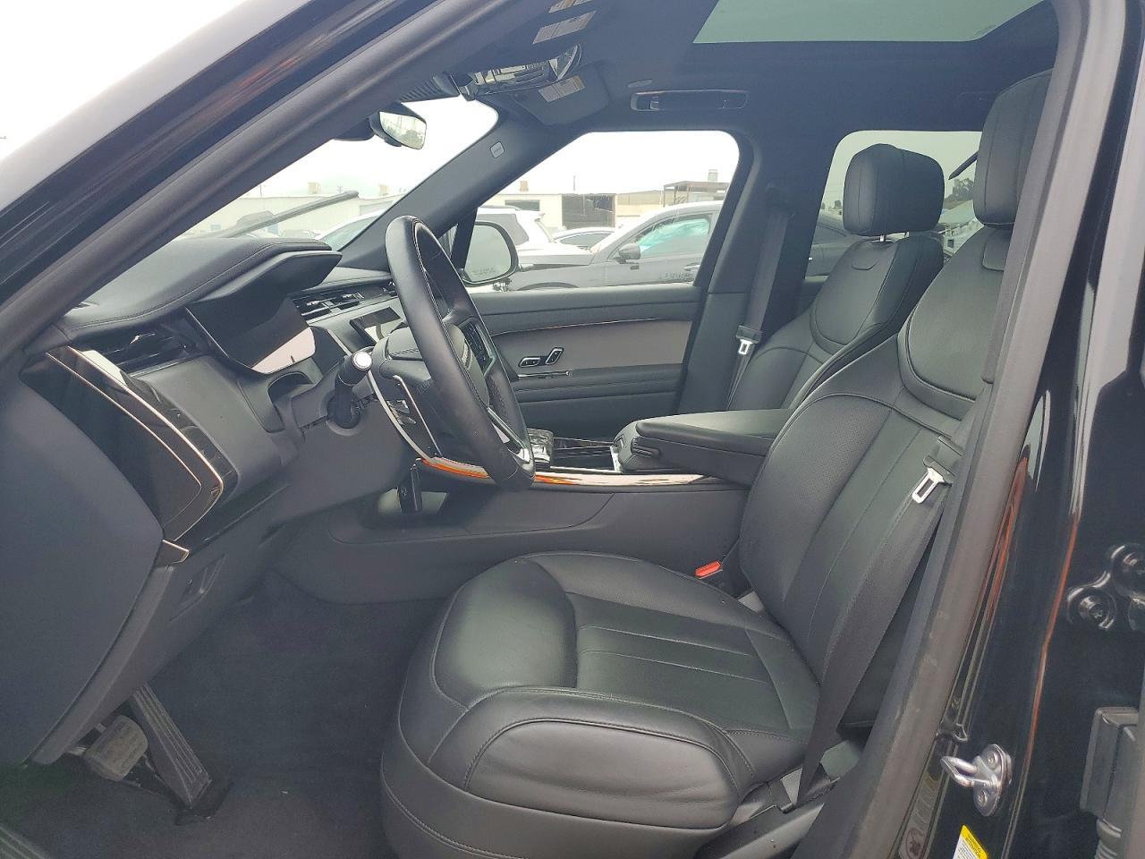 2025 Land Rover #7