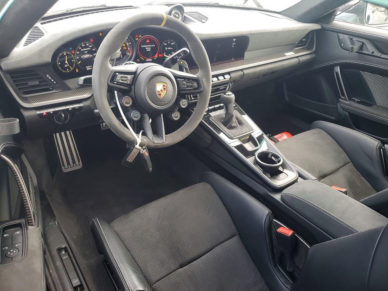 2024 Porsche #8