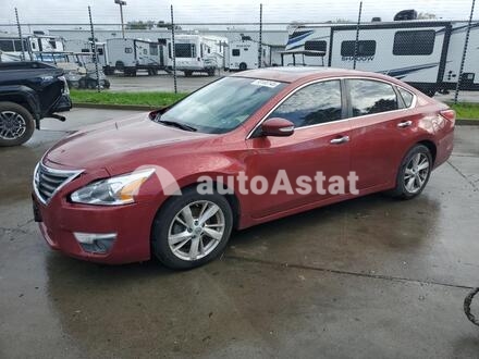 2013 Nissan #1