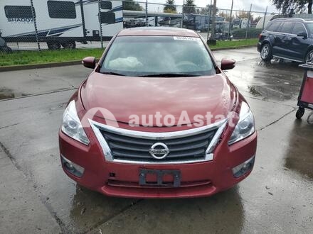 2013 Nissan #5
