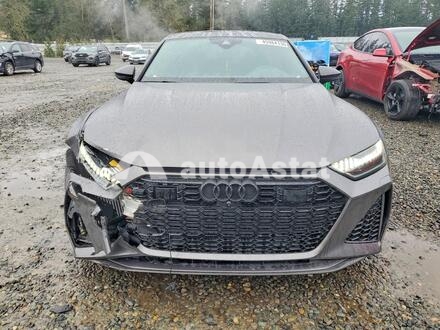 2021 Audi #5