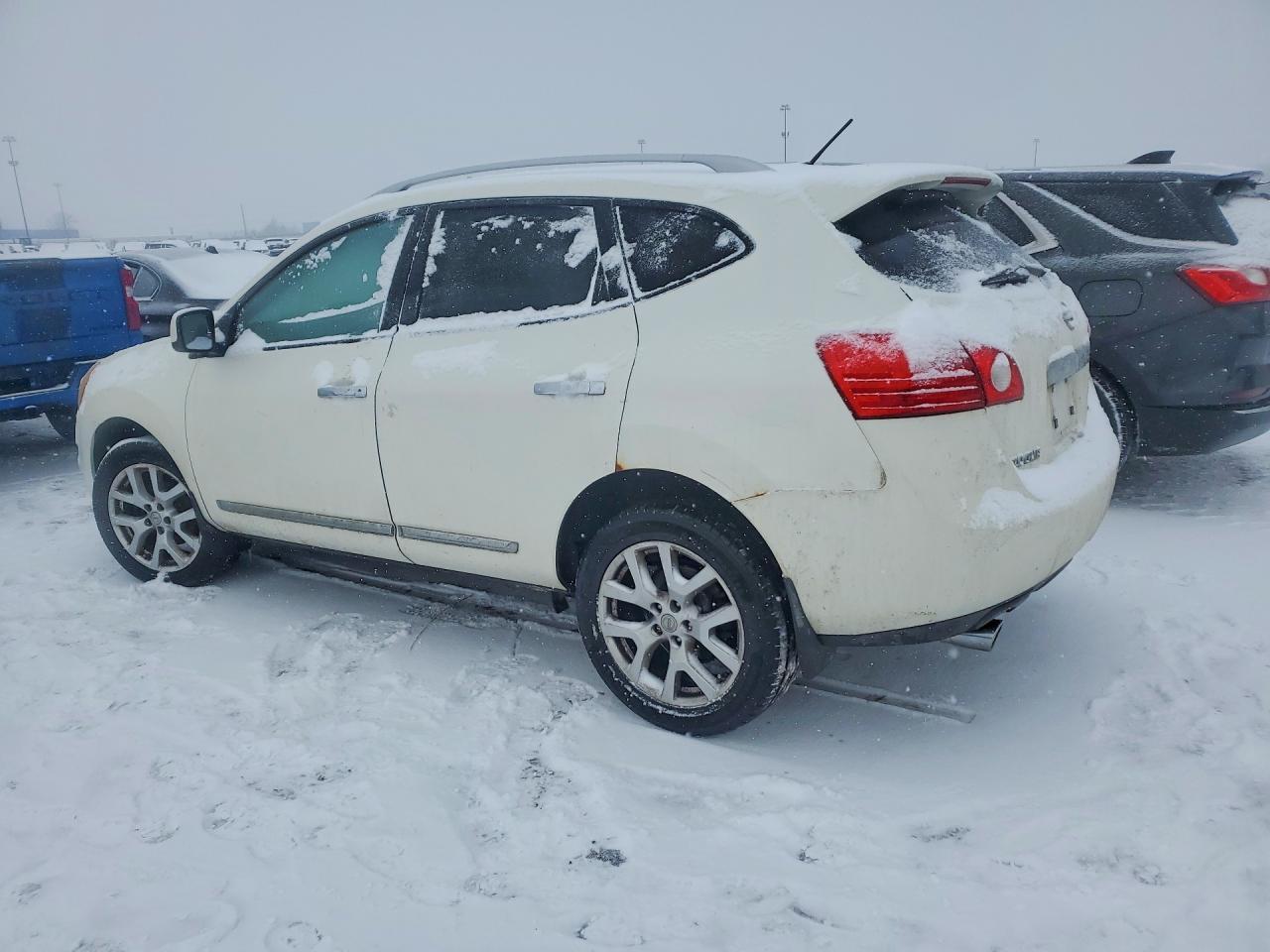 2012 Nissan #2