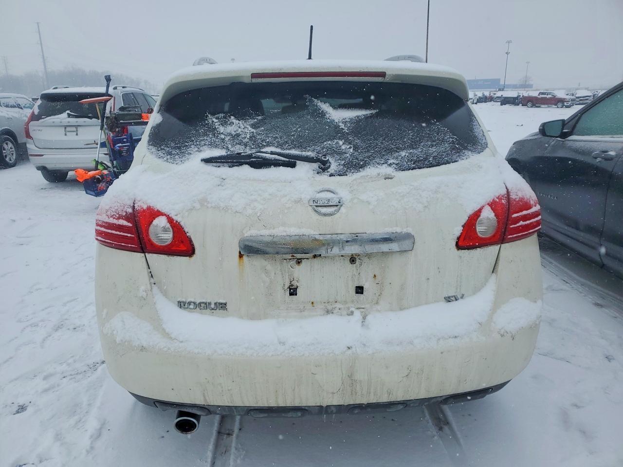 2012 Nissan #6