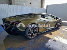 2025 Lamborghini Revuelto #3