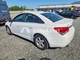2013 Chevrolet Cruze #2
