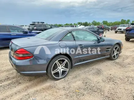 2011 Mercedes-Benz #3