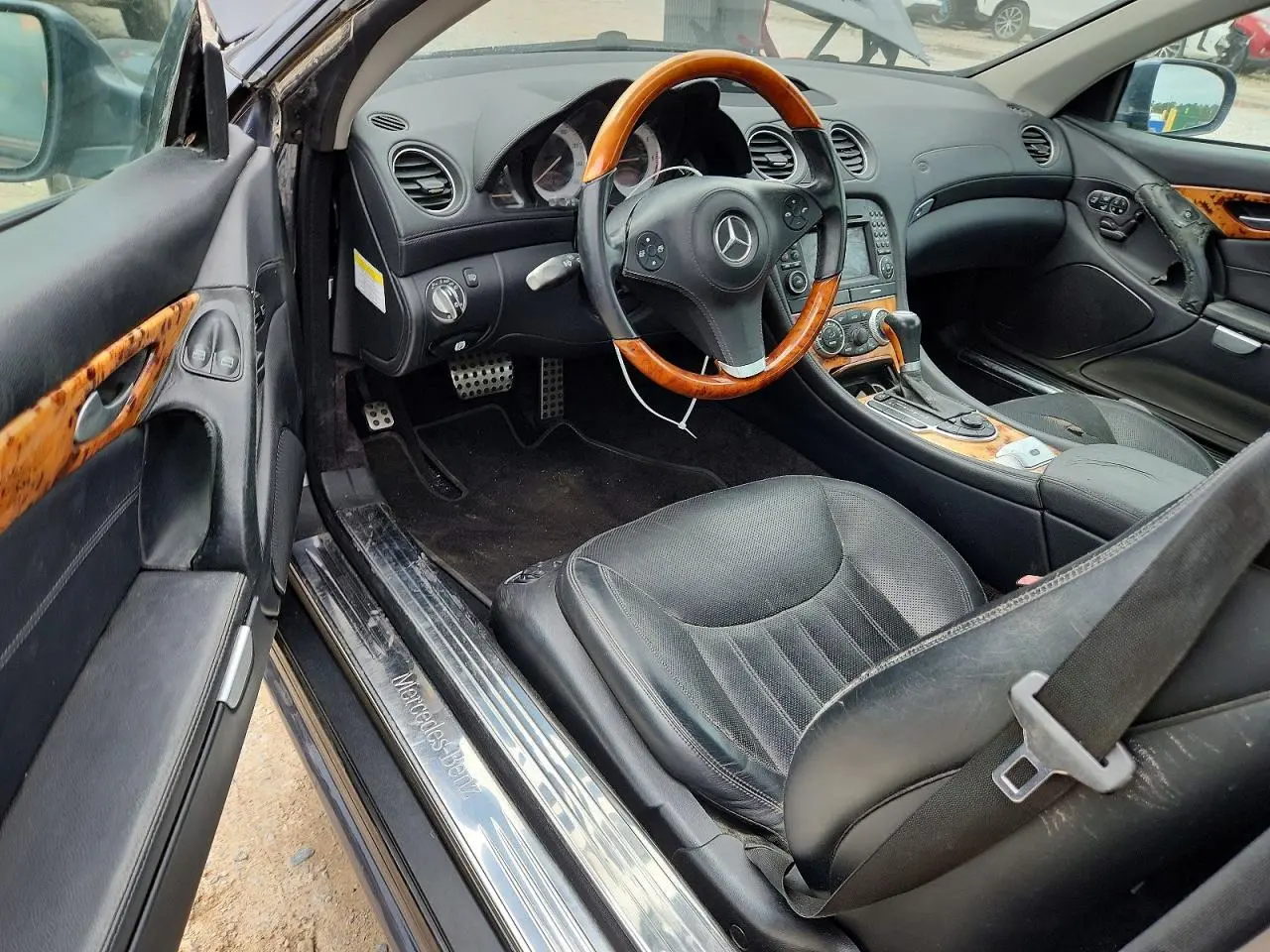 2011 Mercedes-Benz #8