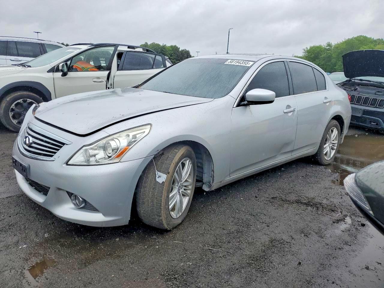 2013 Infiniti #1