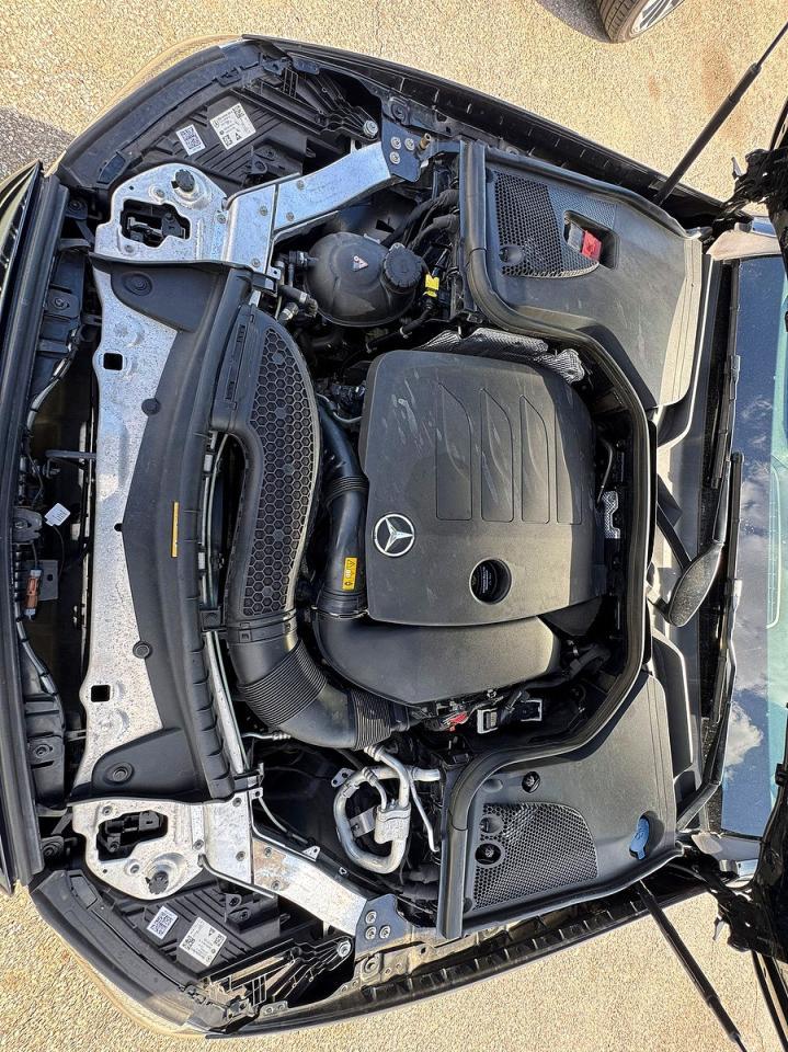 2022 Mercedes-Benz #7