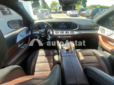 2024 Mercedes-Benz #7