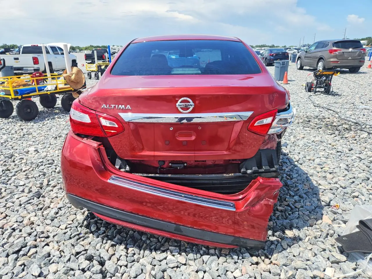 2017 Nissan #6
