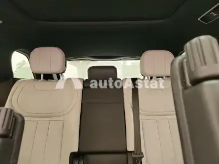 2023 Land Rover #10