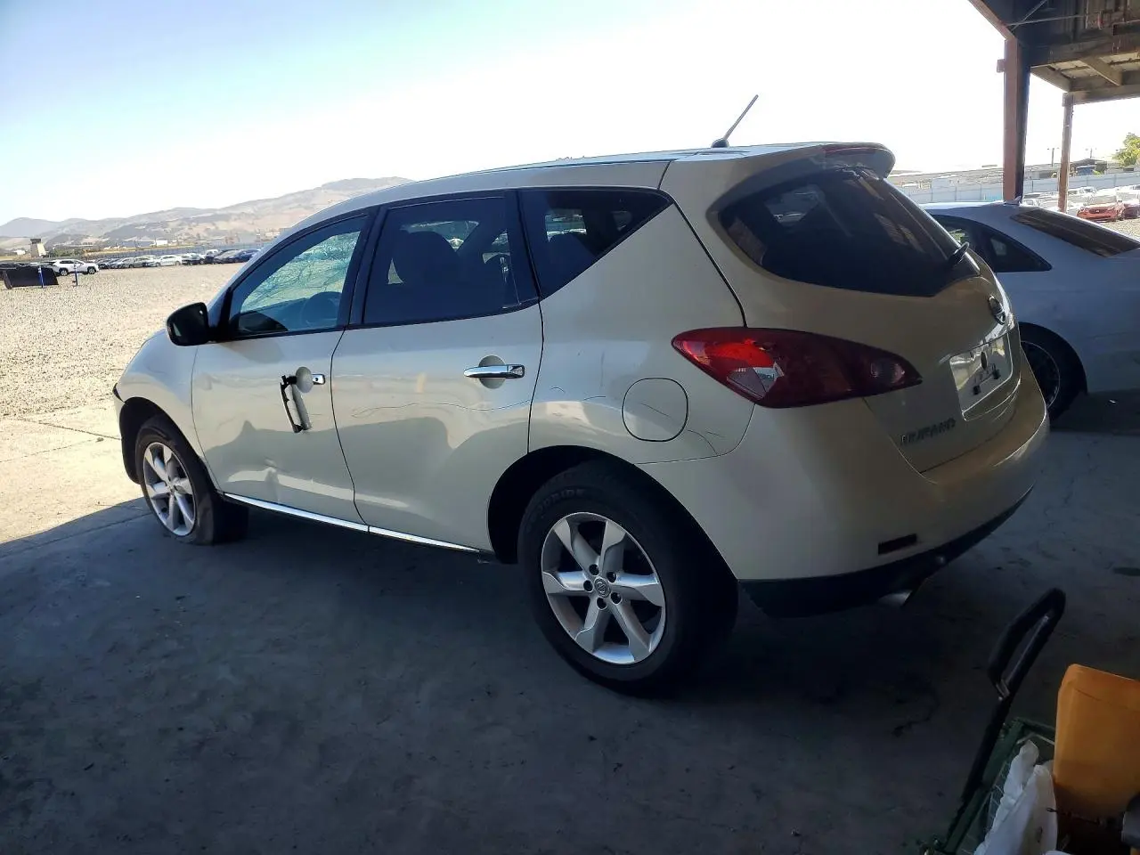 2010 Nissan #2
