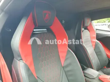 2025 Lamborghini #10