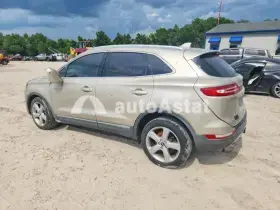 2015 Lincoln MKC #2