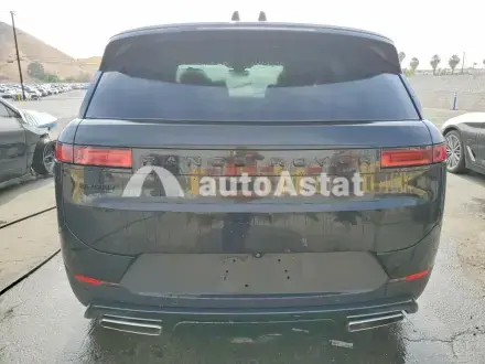 2025 Land Rover #6