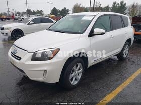 2012 Toyota RAV4 EV #2