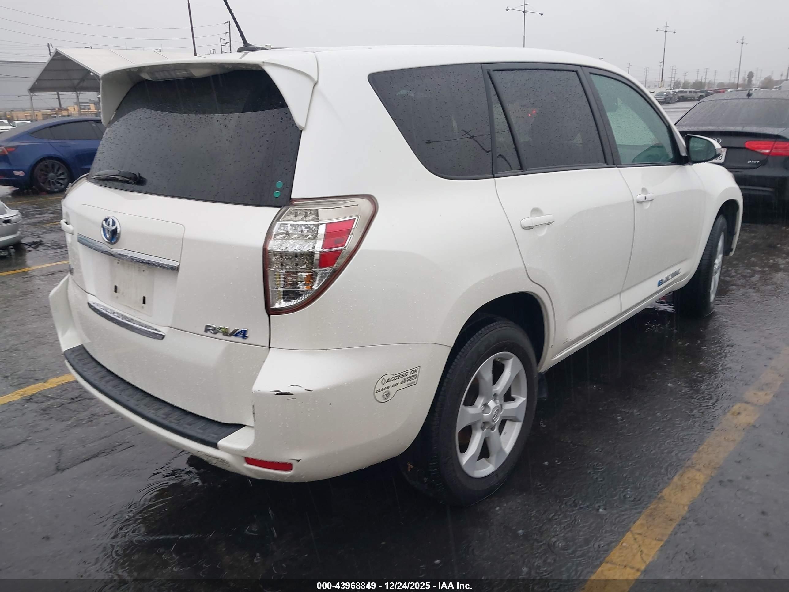 2012 Toyota #4