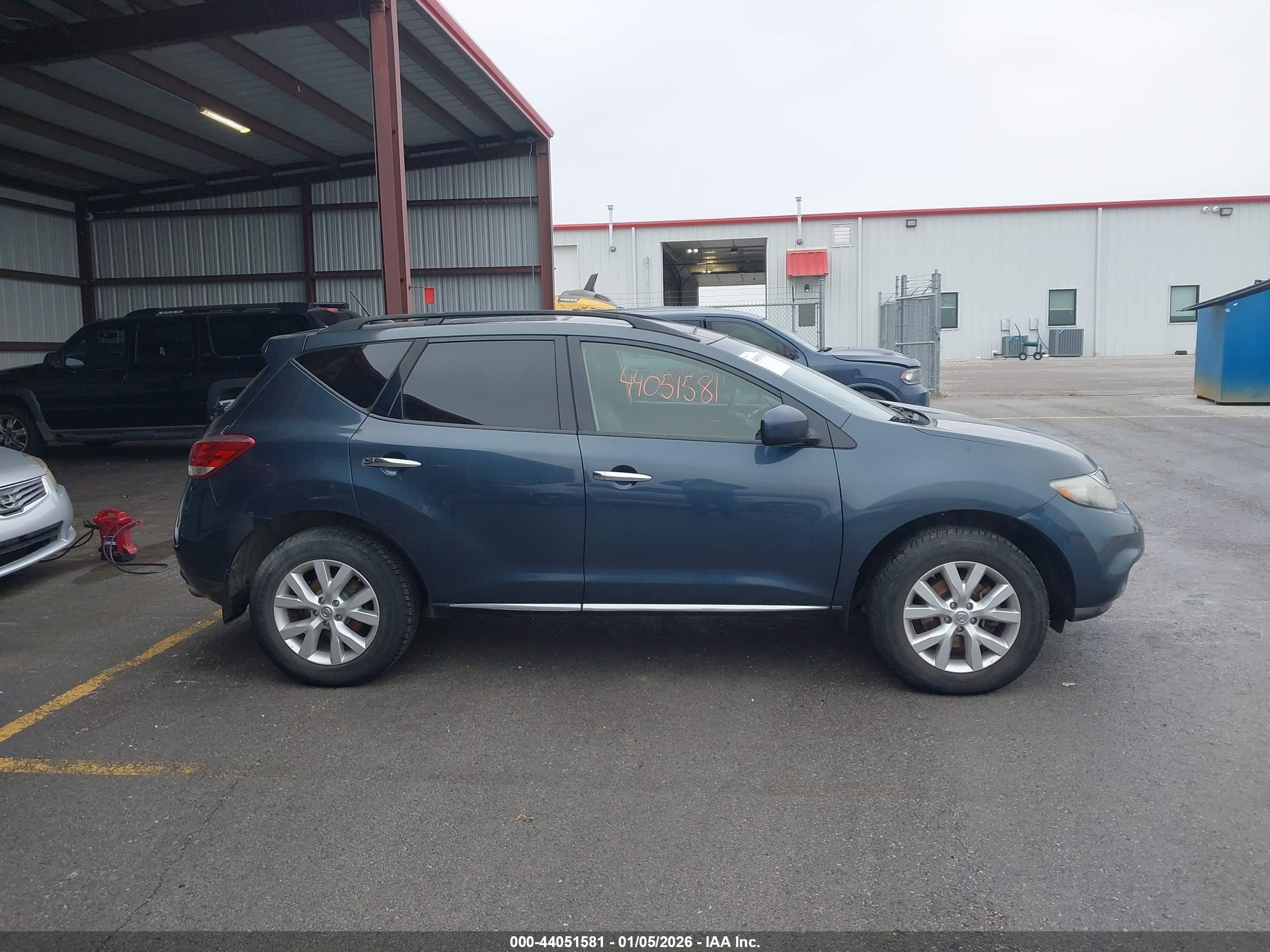 2014 Nissan #13