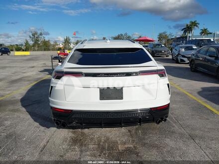 2022 Lamborghini #16
