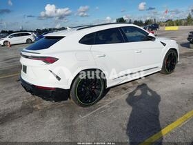 2022 Lamborghini Urus #4