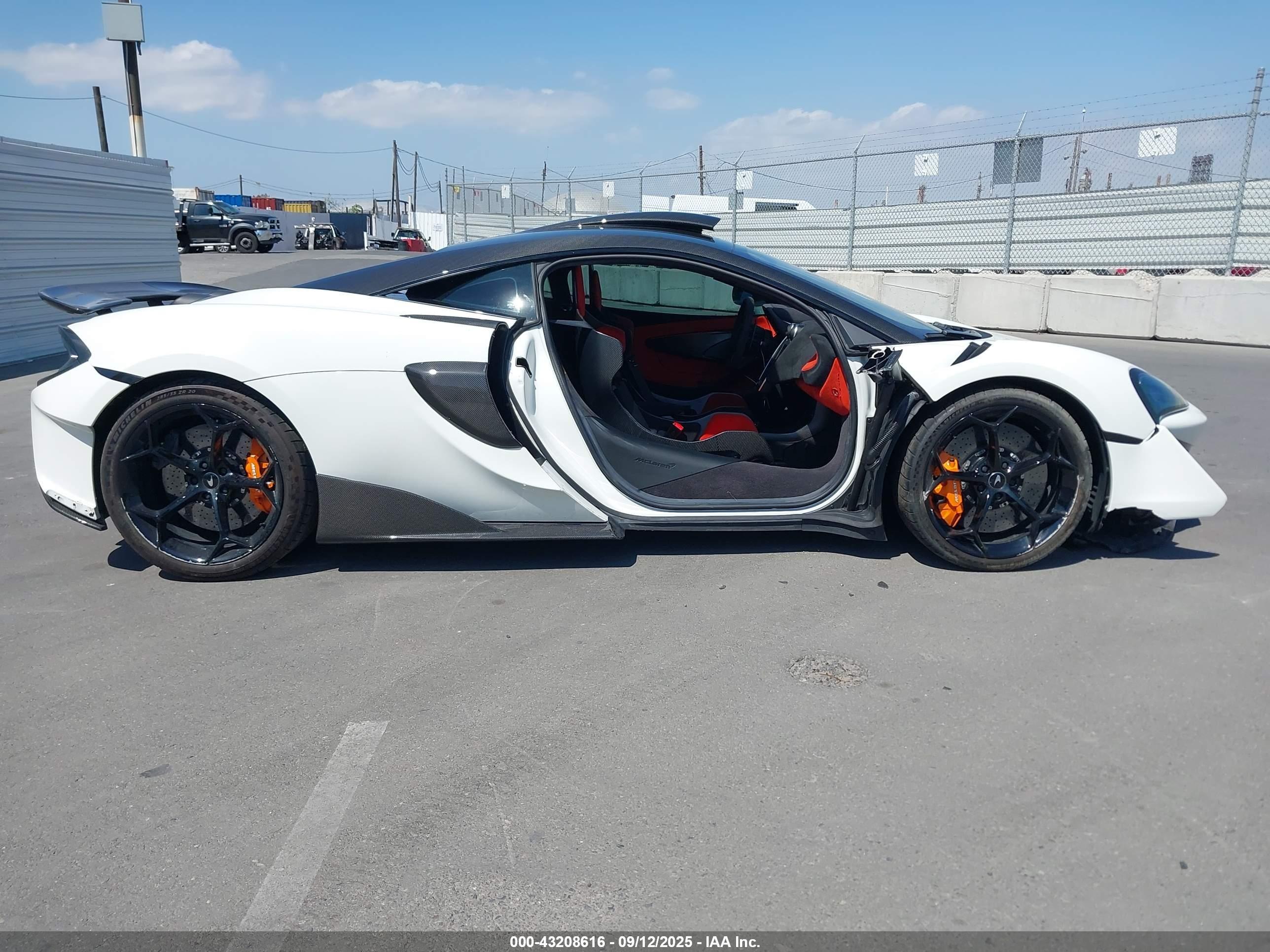 2019 McLaren #14