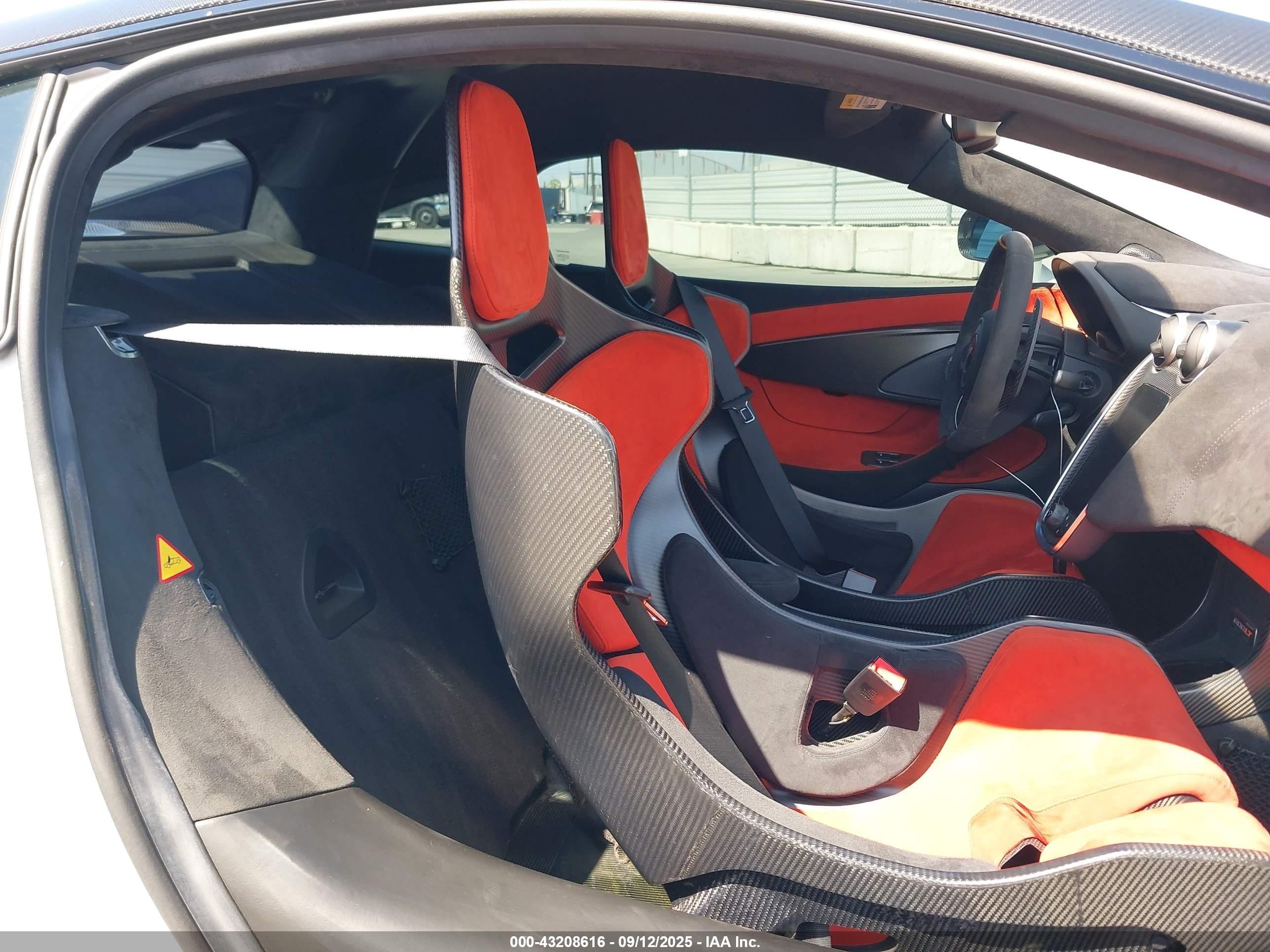 2019 McLaren #8