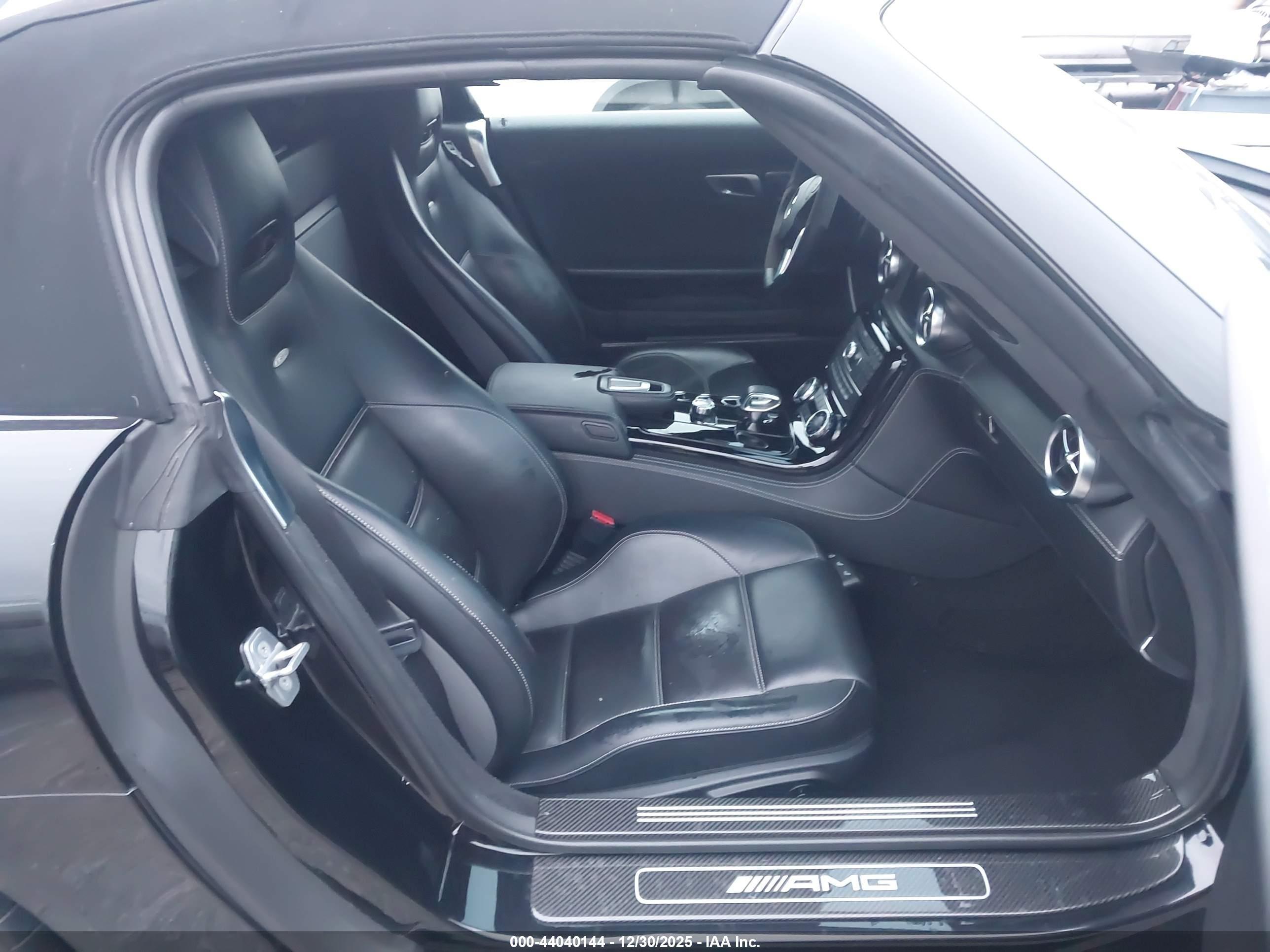 2012 Mercedes-Benz #8