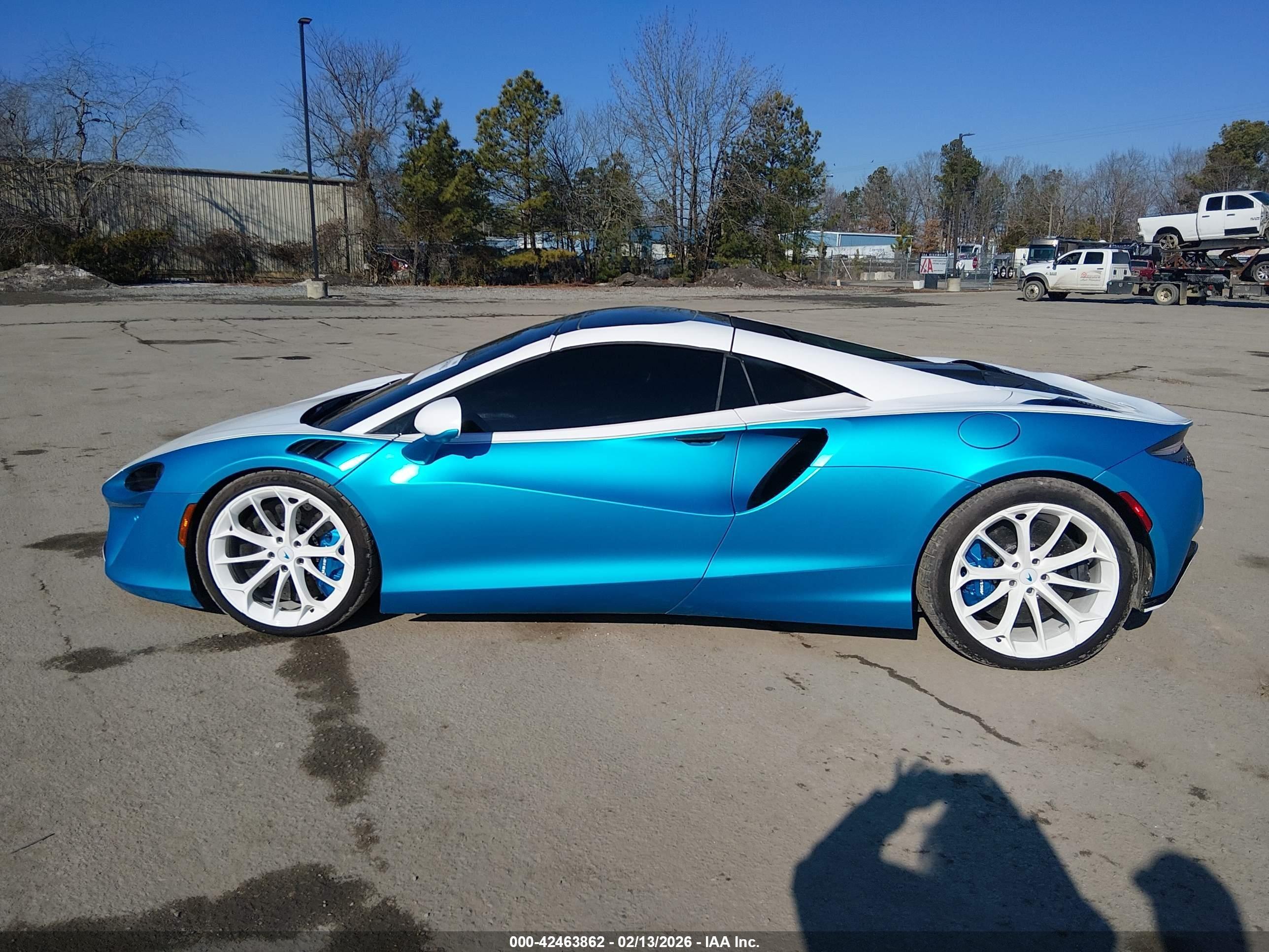 2025 McLaren #14