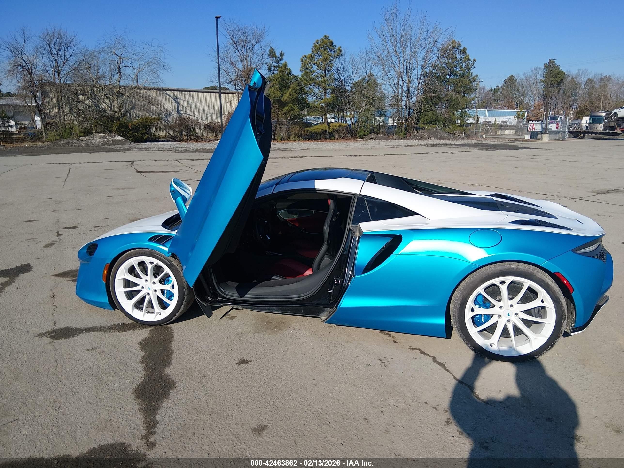 2025 McLaren #20