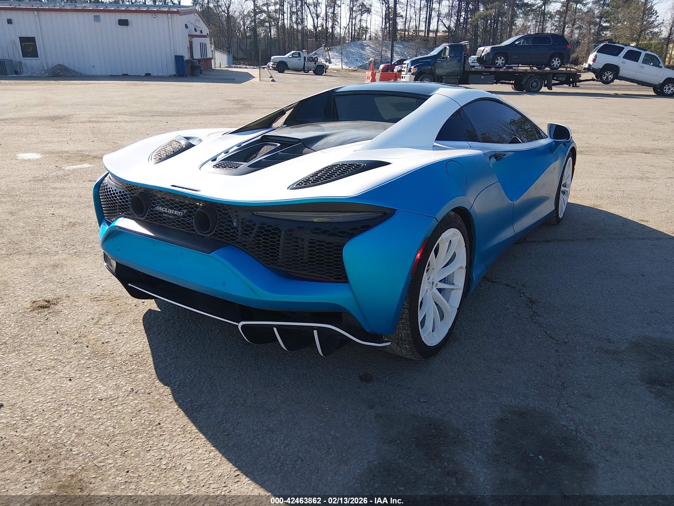 2025 McLaren #4