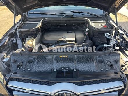 2022 Mercedes-Benz #10