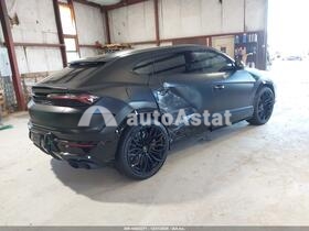 2025 Lamborghini Urus #4