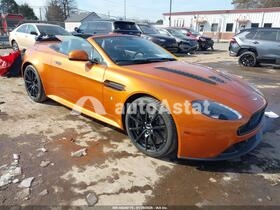 Aston Martin V12 Vantage