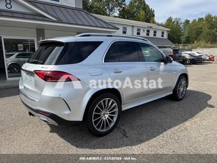 2020 Mercedes-Benz #4