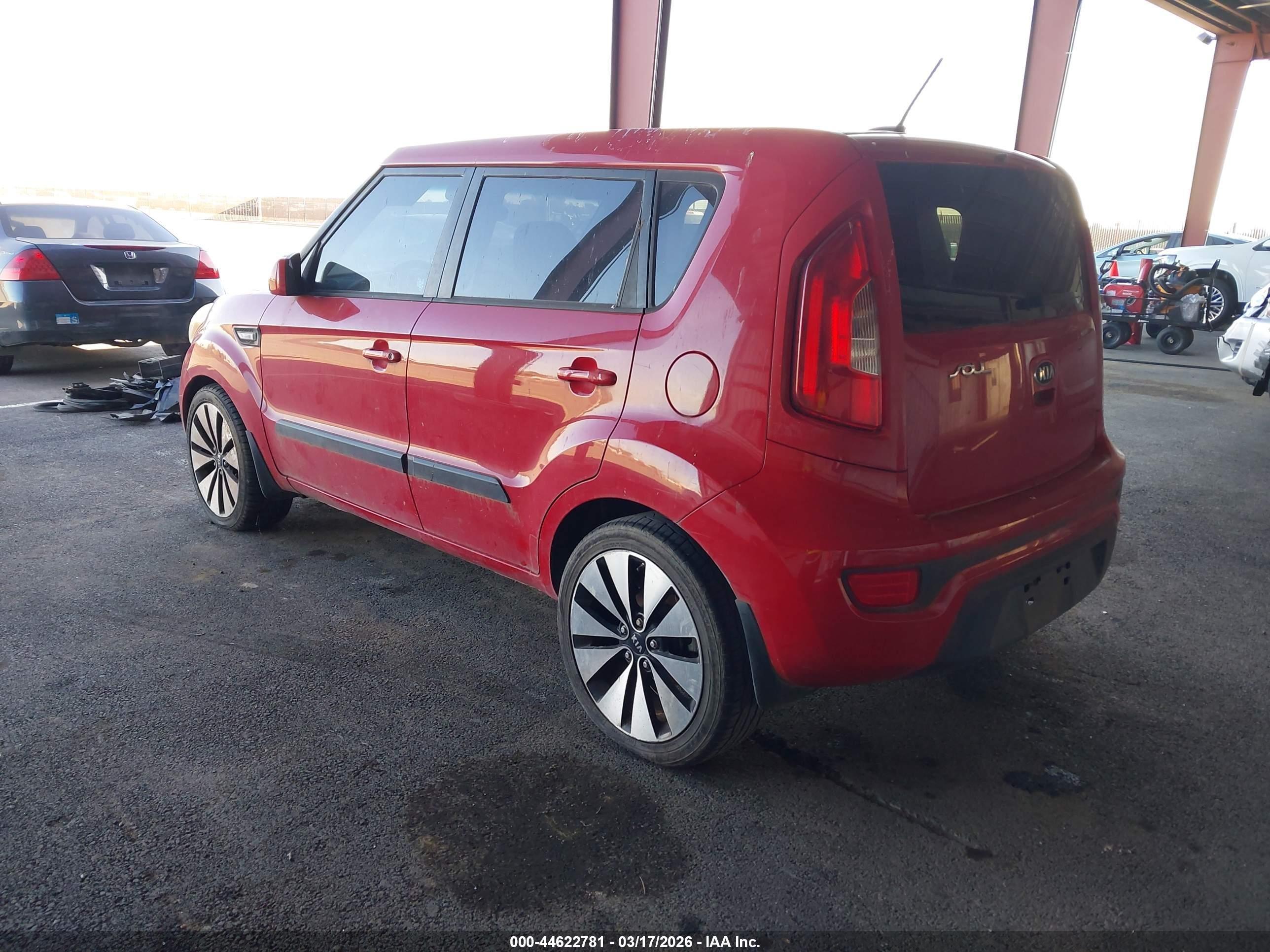 2013 Kia #3