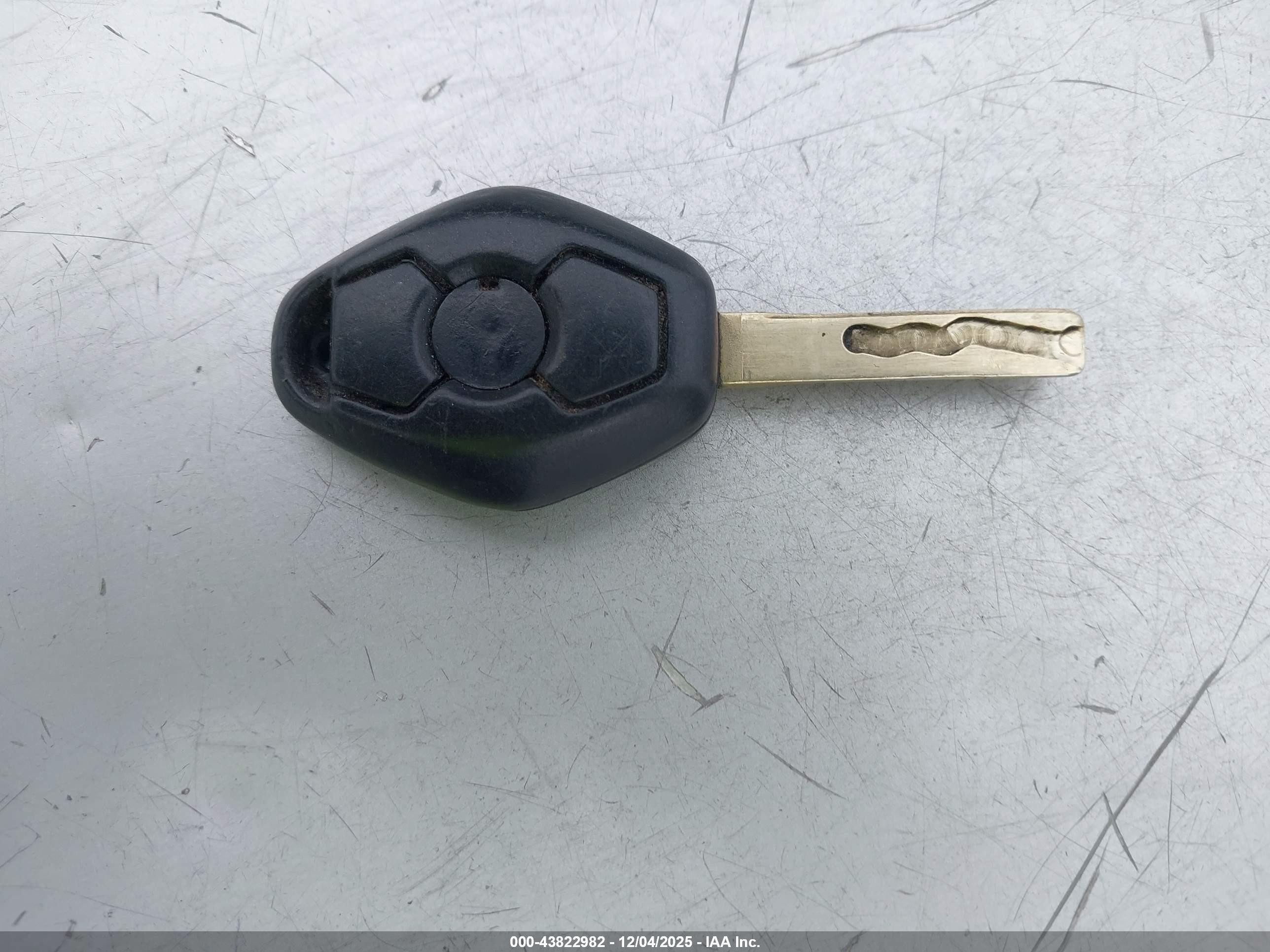 2000 BMW #11