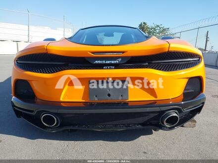 2025 McLaren #16